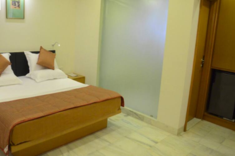 Yuvraj Hotel, Hanumangarh 2